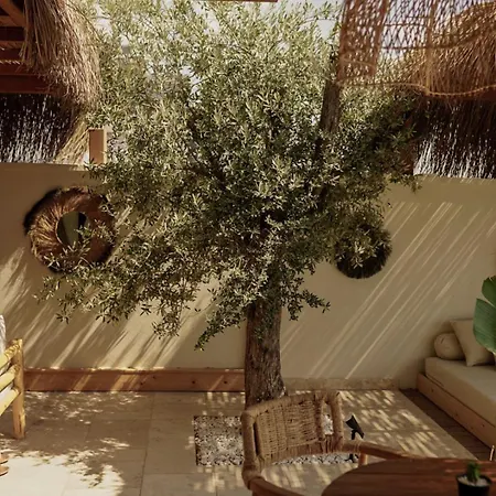 Hotel The Five - Adults Only