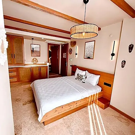 The Five - Adults Only Szálloda 3*